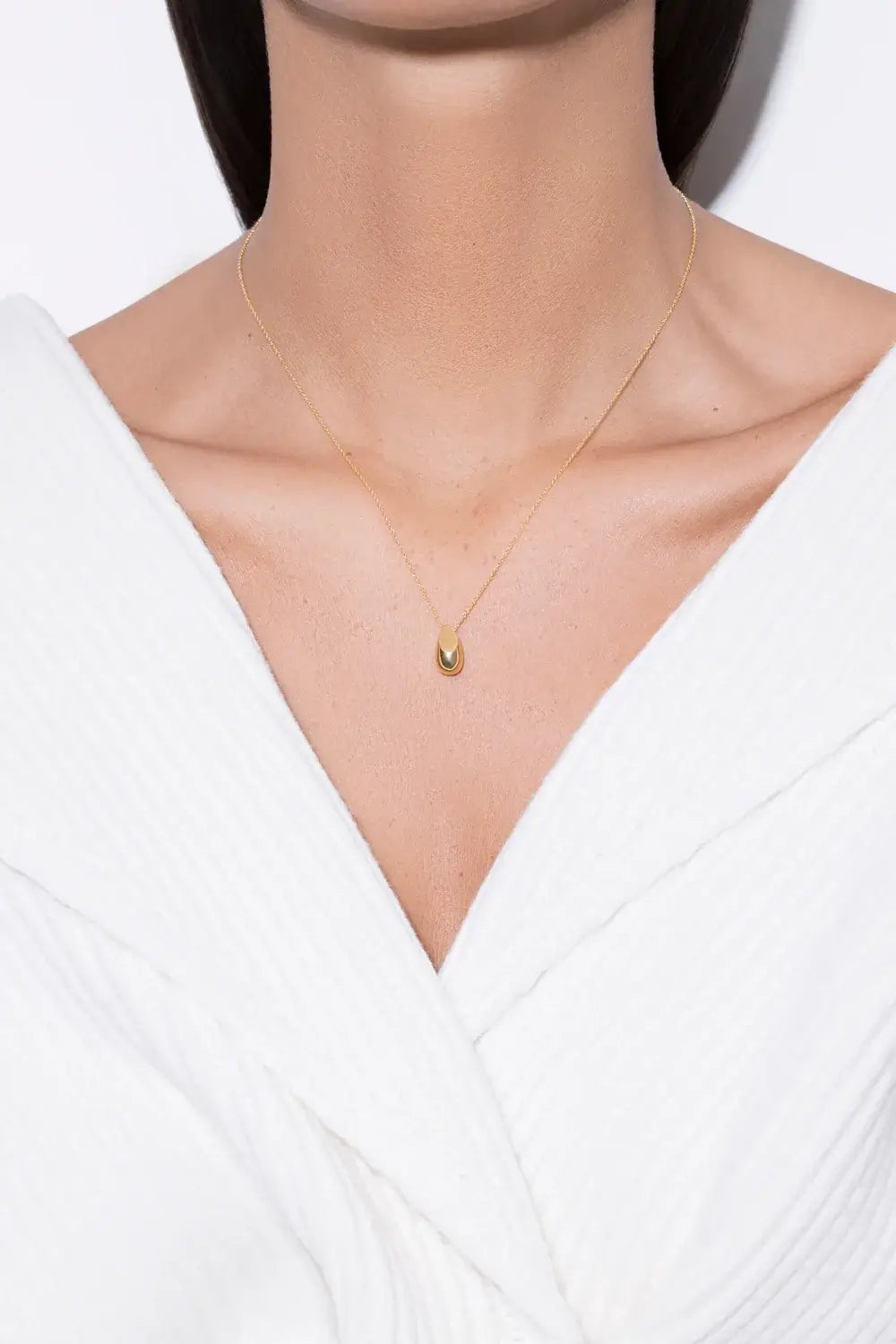 Constantin Mini Teardrop Necklace Necklaces