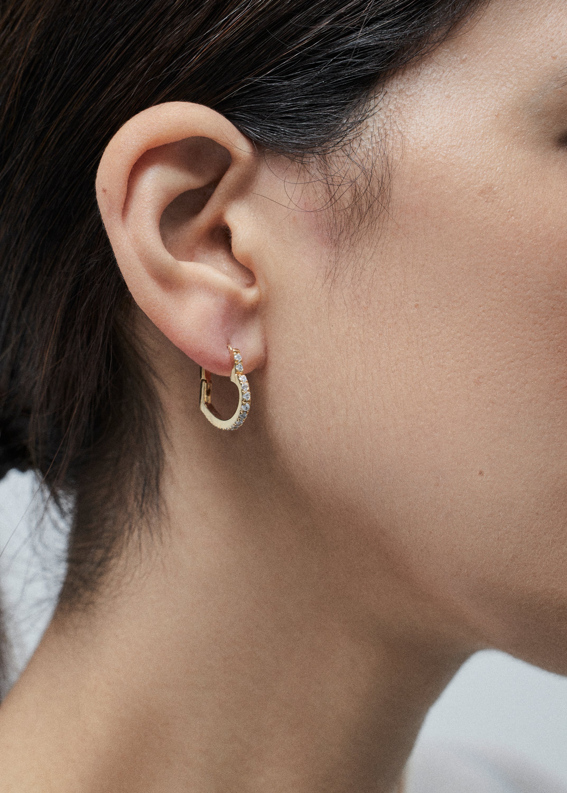 ju earrings in gold