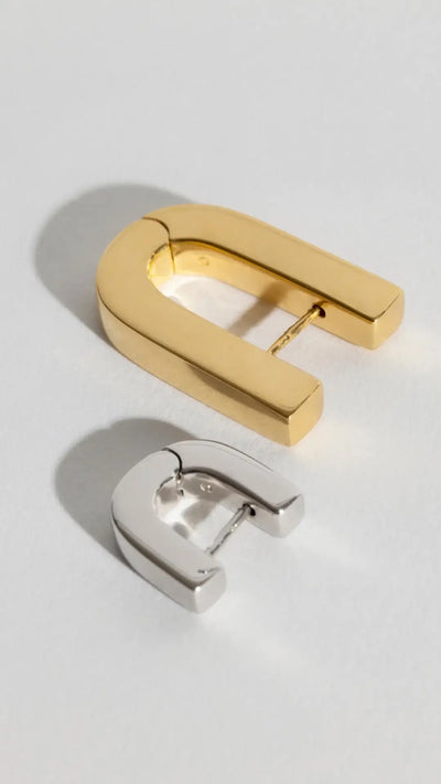 Fiona huggies Earrings