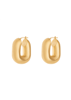 magda earrings in gold