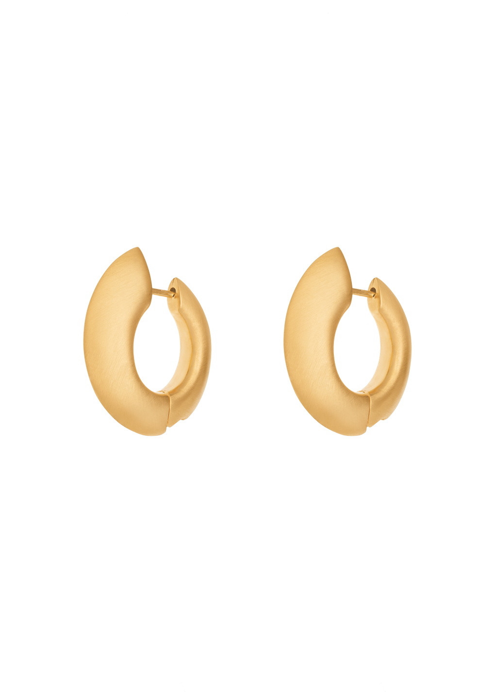 sarah earrings in gold