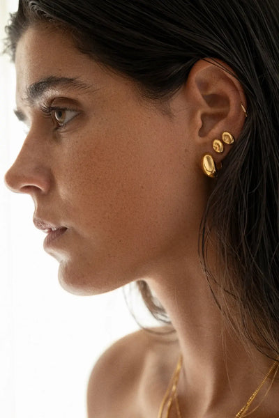 Sora Oval Earrings Earrings