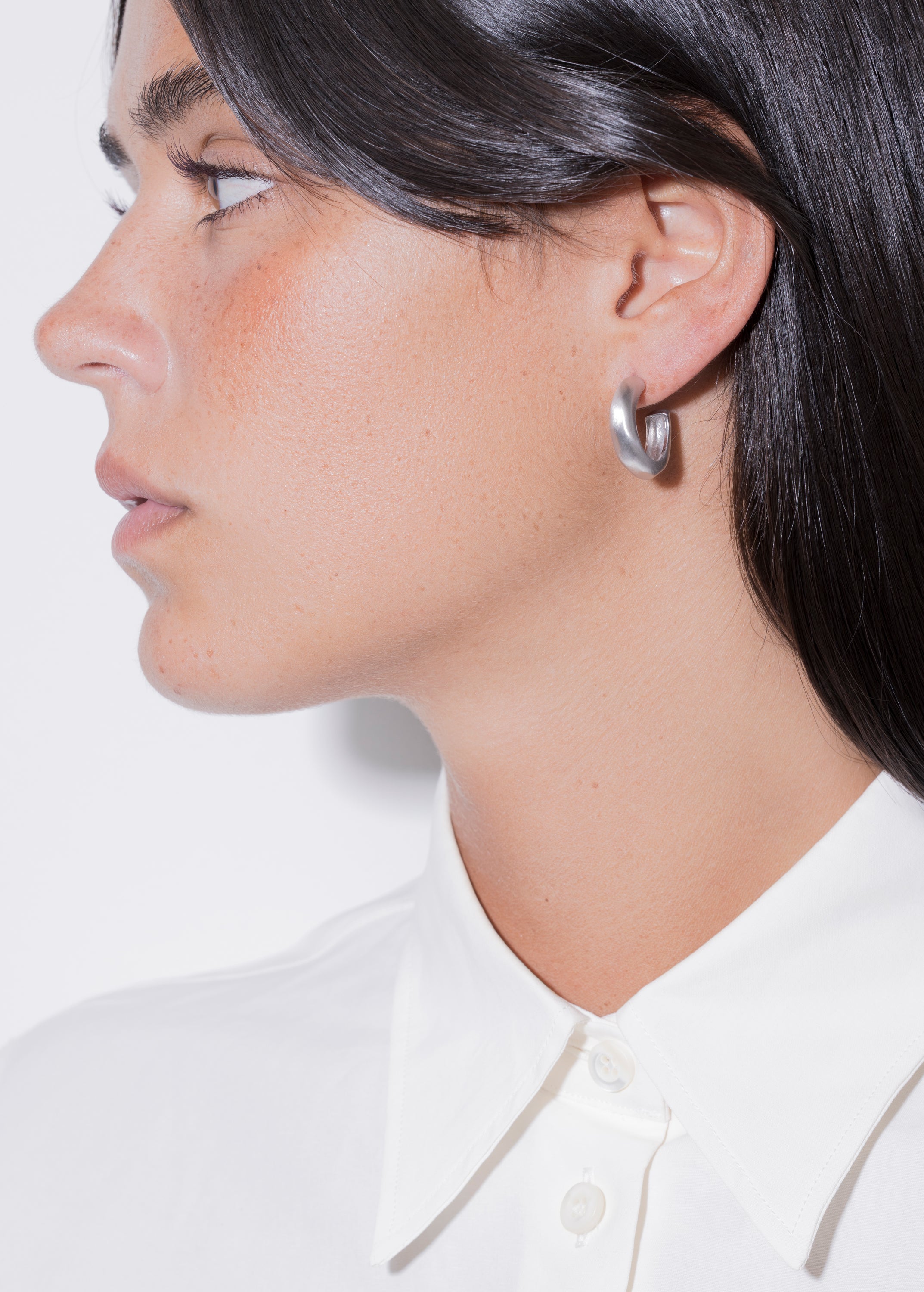 mini vera earrings